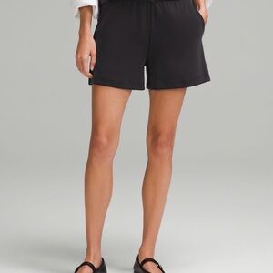 Lululemon Softstreme High-Rise Short 4”